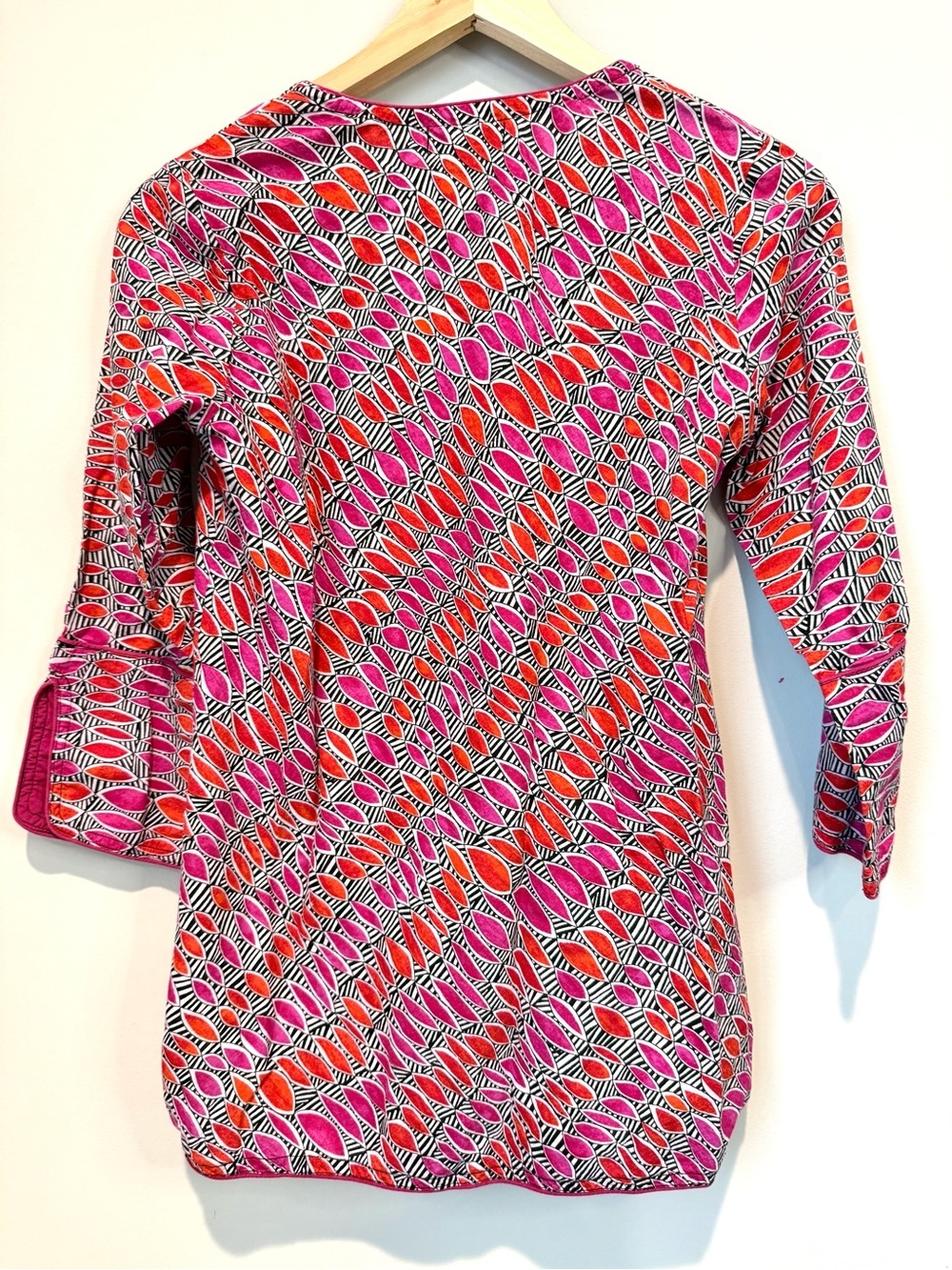 Apsara Pink Orange Geometric Printed 3/4 Sleeve Lightweight Cotton Tunic - Picture 3 of 3